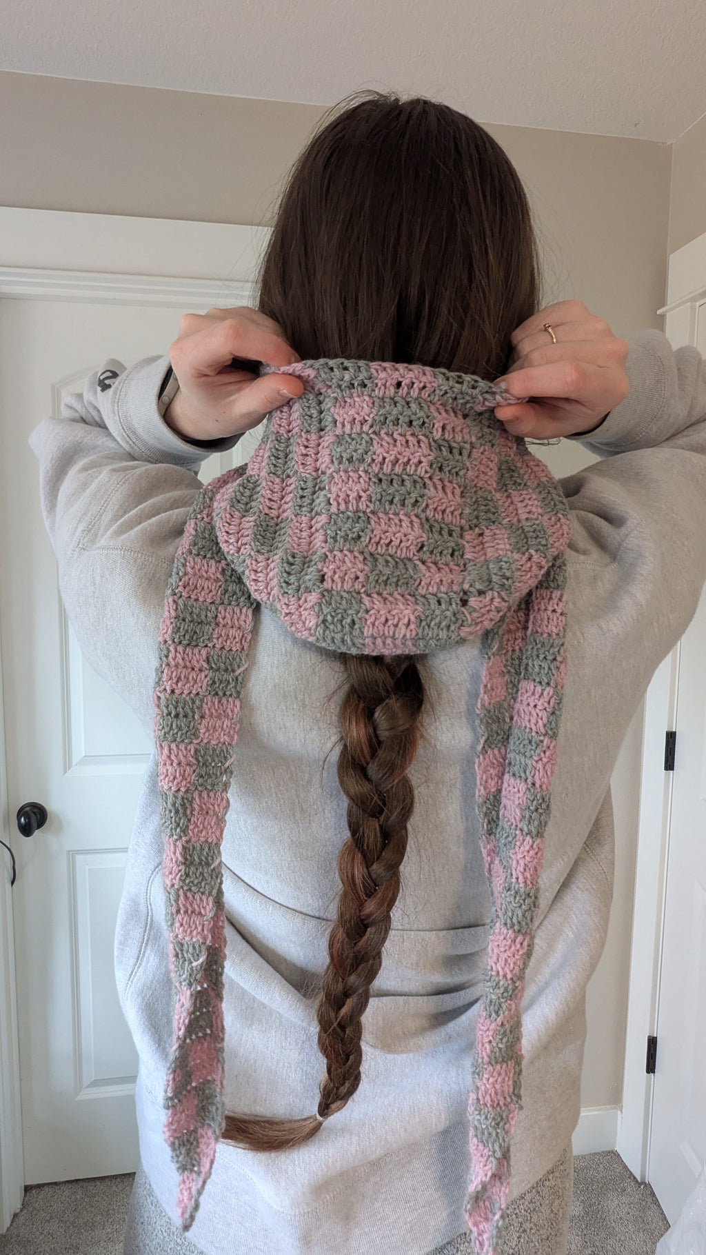 Glitchless Hooded Scarf Pattern
